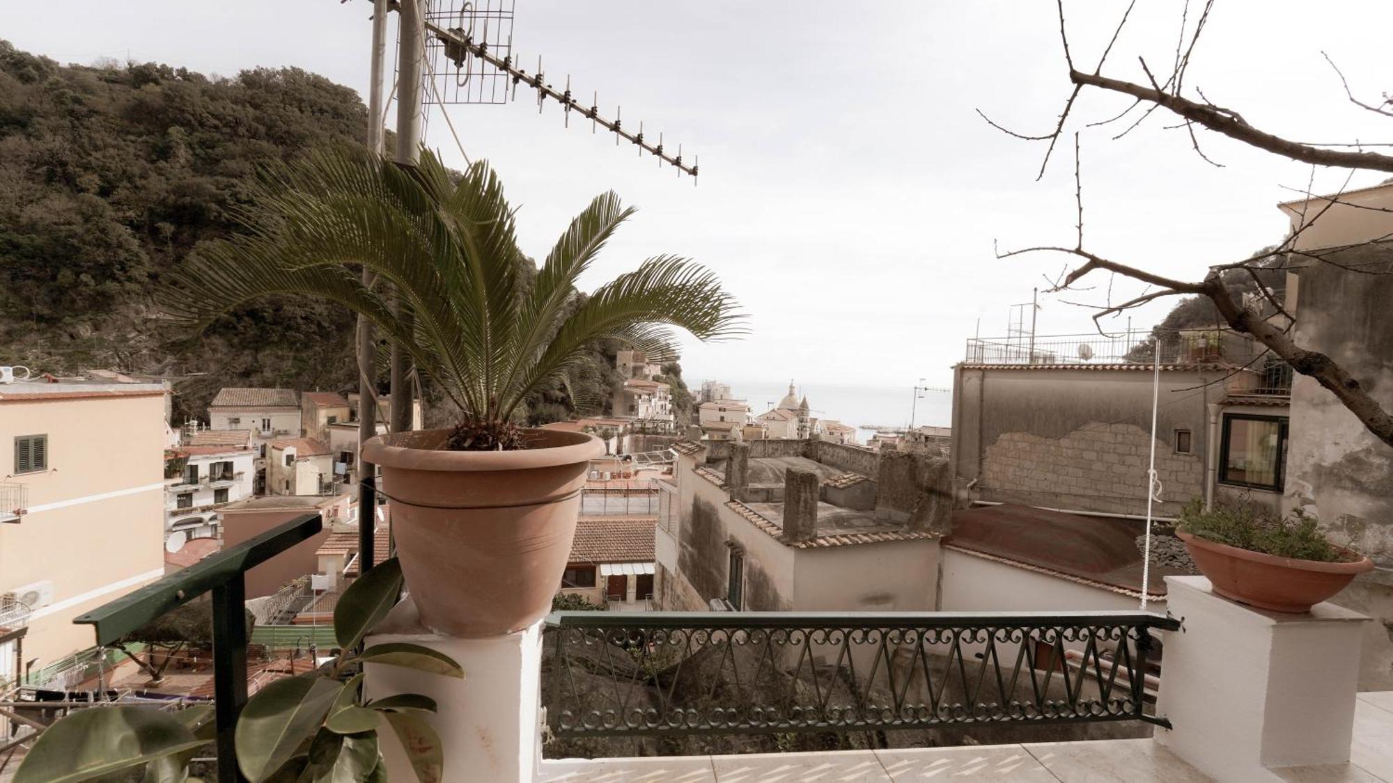 Ferienwohnung Casa Nel Borgo Dei Gatti Cetara Exterior foto