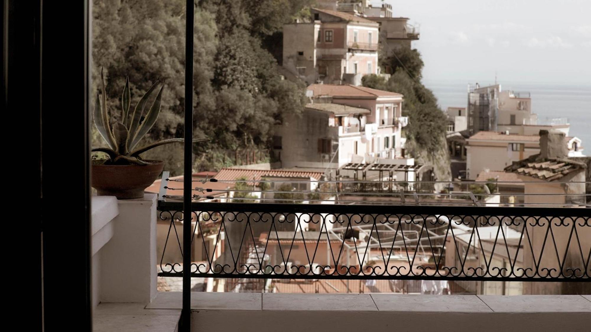 Ferienwohnung Casa Nel Borgo Dei Gatti Cetara Exterior foto